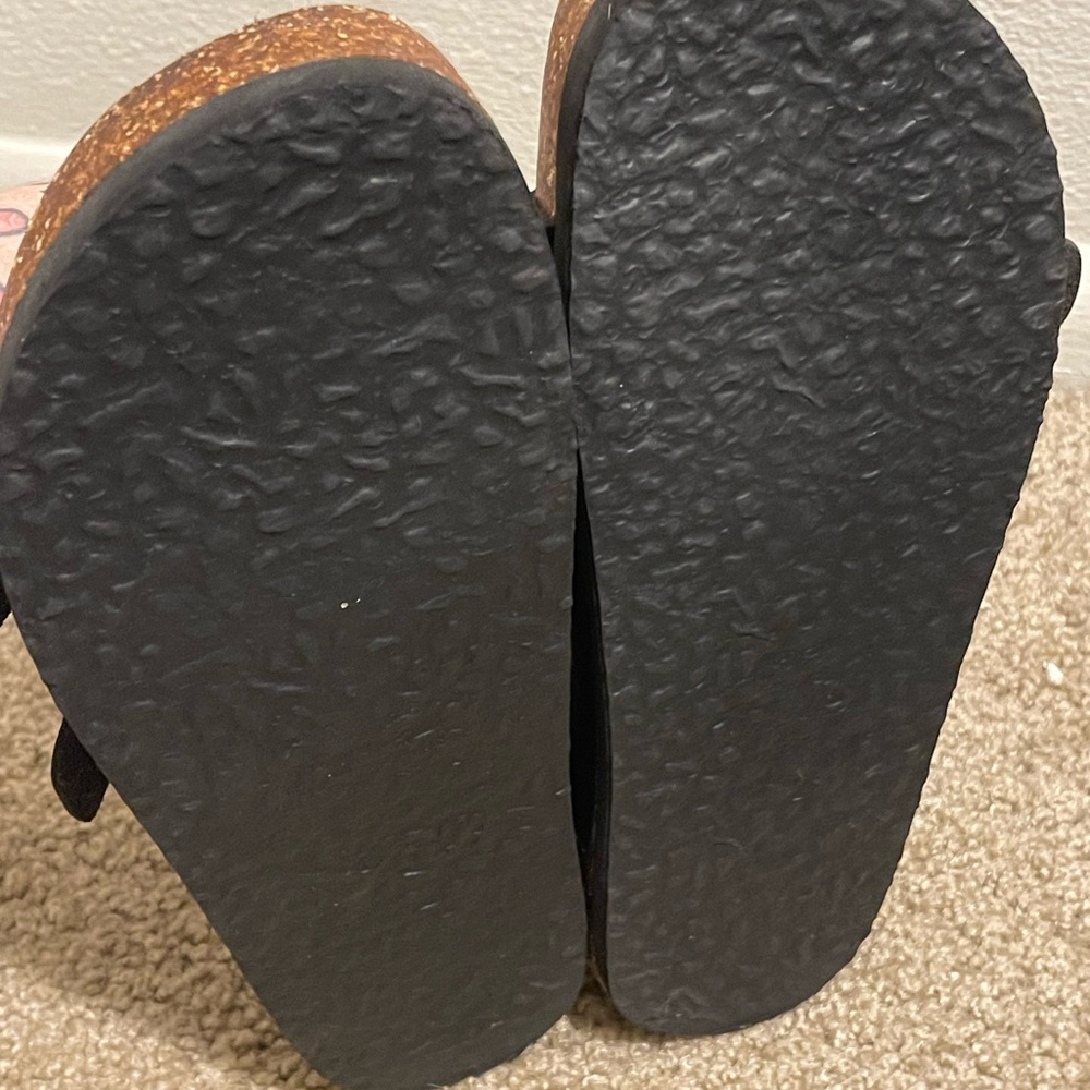 Time and Tru Black Sandals with Double Buckle - Picture 5 of 6